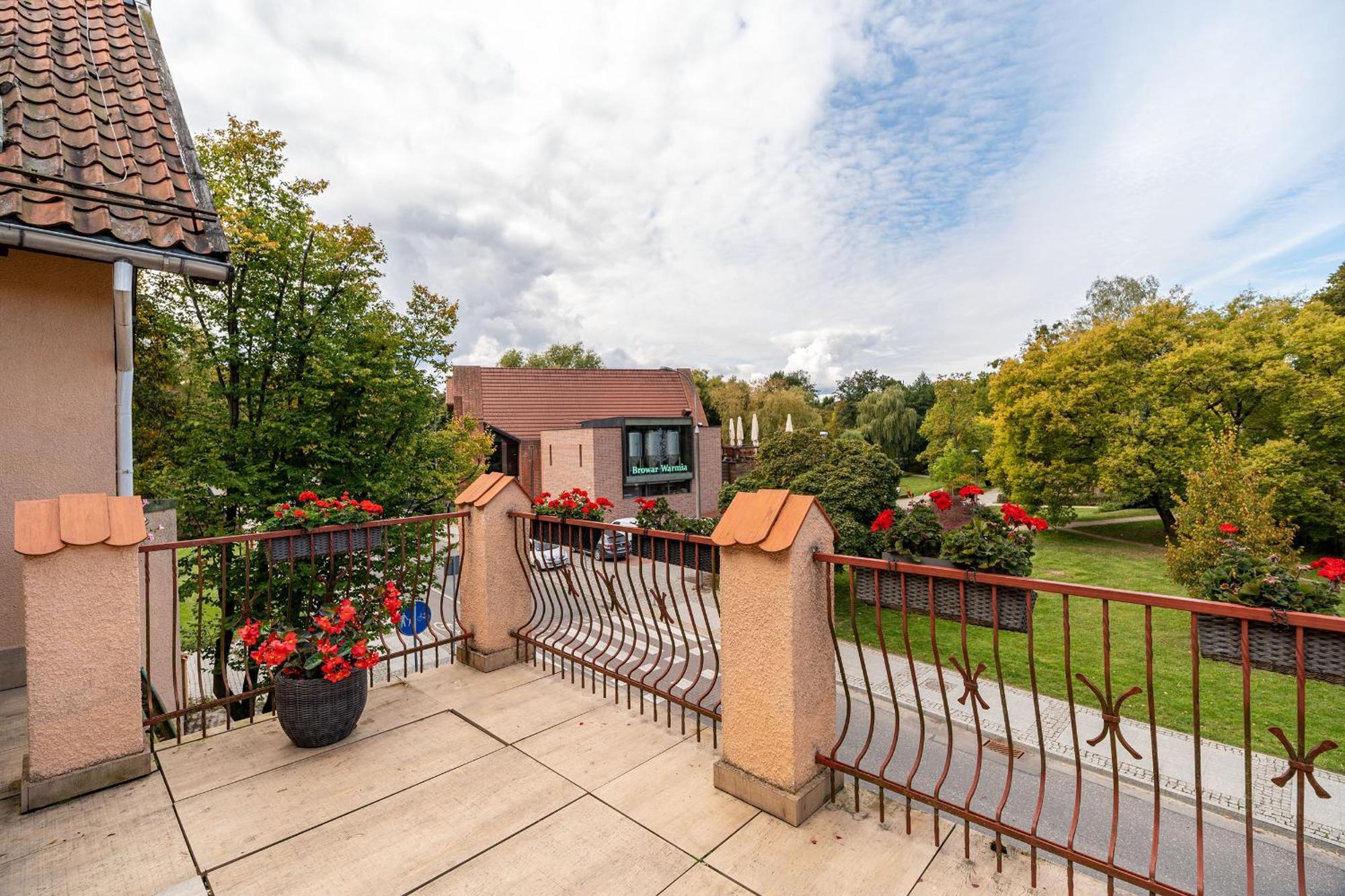 Hotel Pod Zamkiem Olsztyn  Luaran gambar