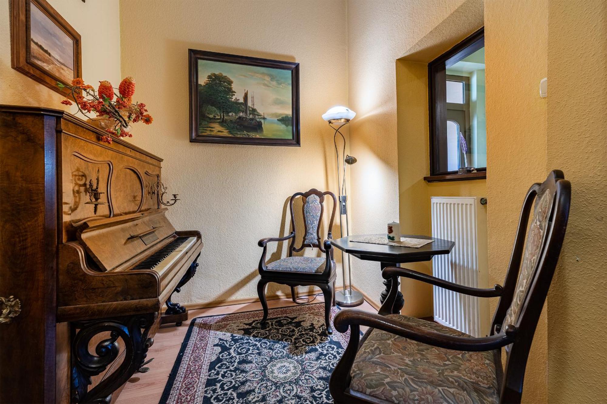 Hotel Pod Zamkiem Olsztyn  Luaran gambar